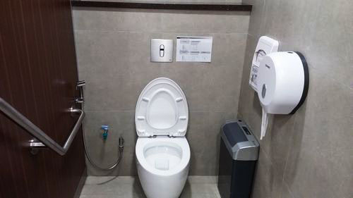 6-Star Toilet - Maritime and Port Authority of Singapore