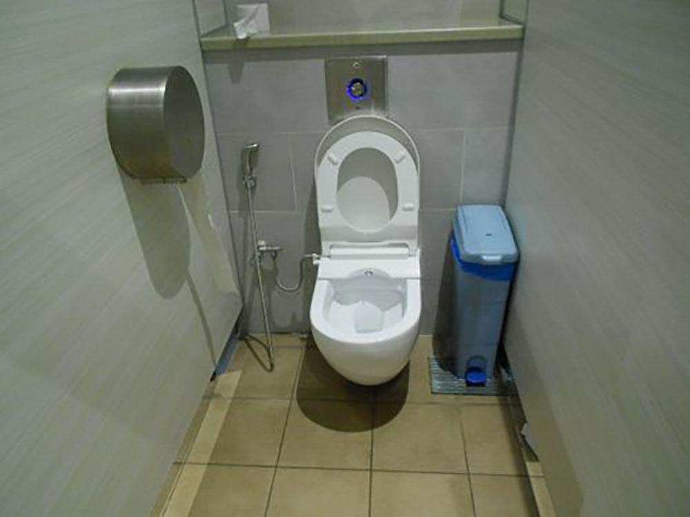 5-Star Toilet - Pasir Ris Central Hawker Centre