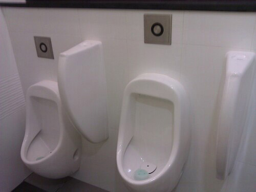 3-Star Toilet - Pioneer Mall 