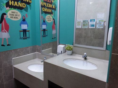5-Star Toilet - Sembawang Bus Interchange