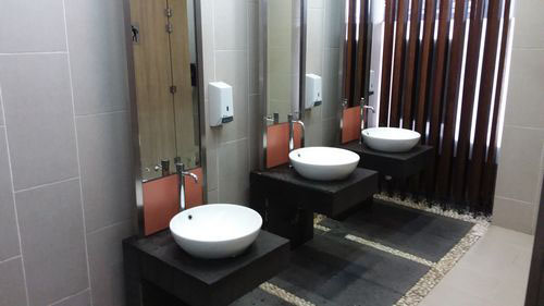 5-Star Toilet - Sentosa Boardwalk