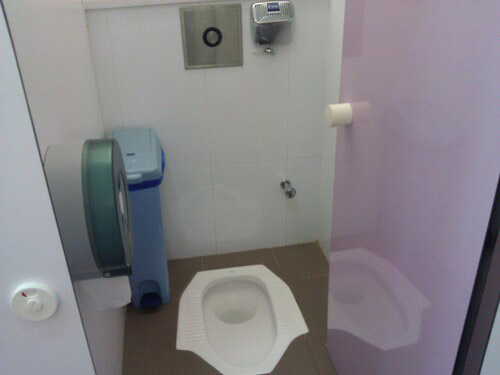 3-Star Toilet - Sunshine Place 