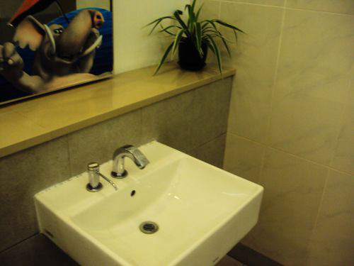 5-Star Toilet - Tampines One 