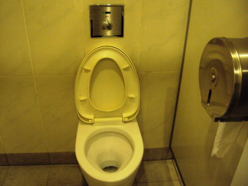 5-Star Toilet - Tampines One 