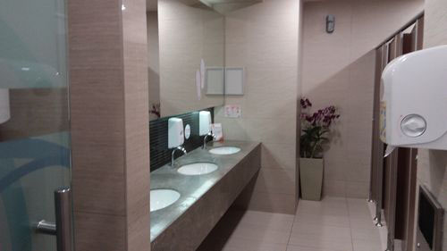 5-Star Toilet - Tan Tock Seng Hospital 