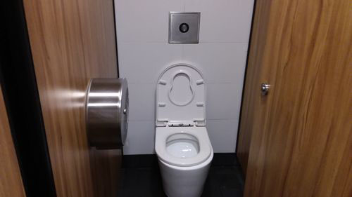 5-Star Toilet - Tiong Bahru Plaza 