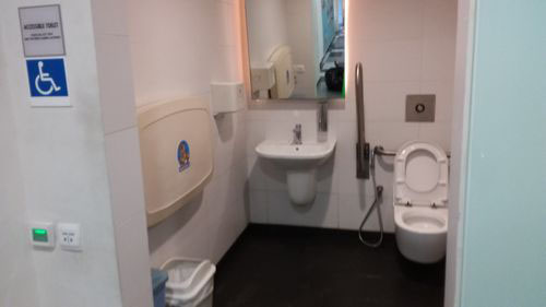 5-Star Toilet - Tiong Bahru Plaza 