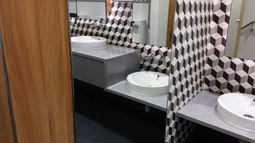 5-Star Toilet - Tiong Bahru Plaza 