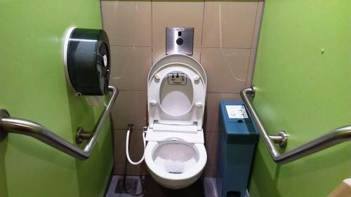 5-Star Toilet - Yishun Integrated Hub Bus Interchange