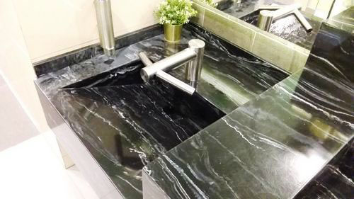 5-Star Toilet - Yishun Integrated Hub Bus Interchange