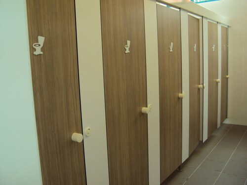 4-Star Toilet - Elias Mall 