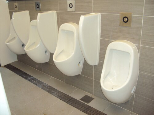4-Star Toilet - Elias Mall 