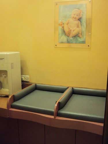 5 Star Toilet - Jurong Point Shopping Centre 