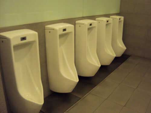 5 Star Toilet - Jurong Point Shopping Centre 