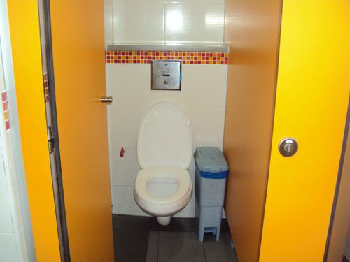 4-Star Toilet - Tanglin Halt Market 
