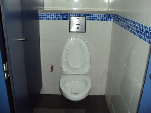 4-Star Toilet - Tanglin Halt Market 
