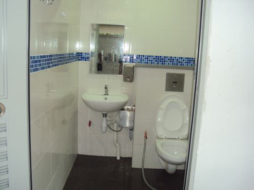 4-Star Toilet - Tanglin Halt Market 