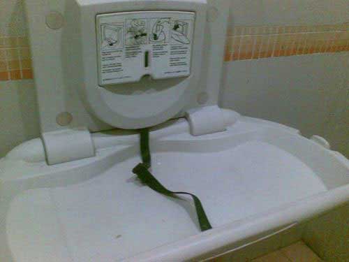 3-Star Toilet - Tiong Bahru Market 