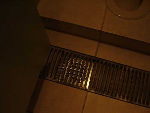 5-Star Toilet - Ministry of the Environment & Water Resources, Environment Building 